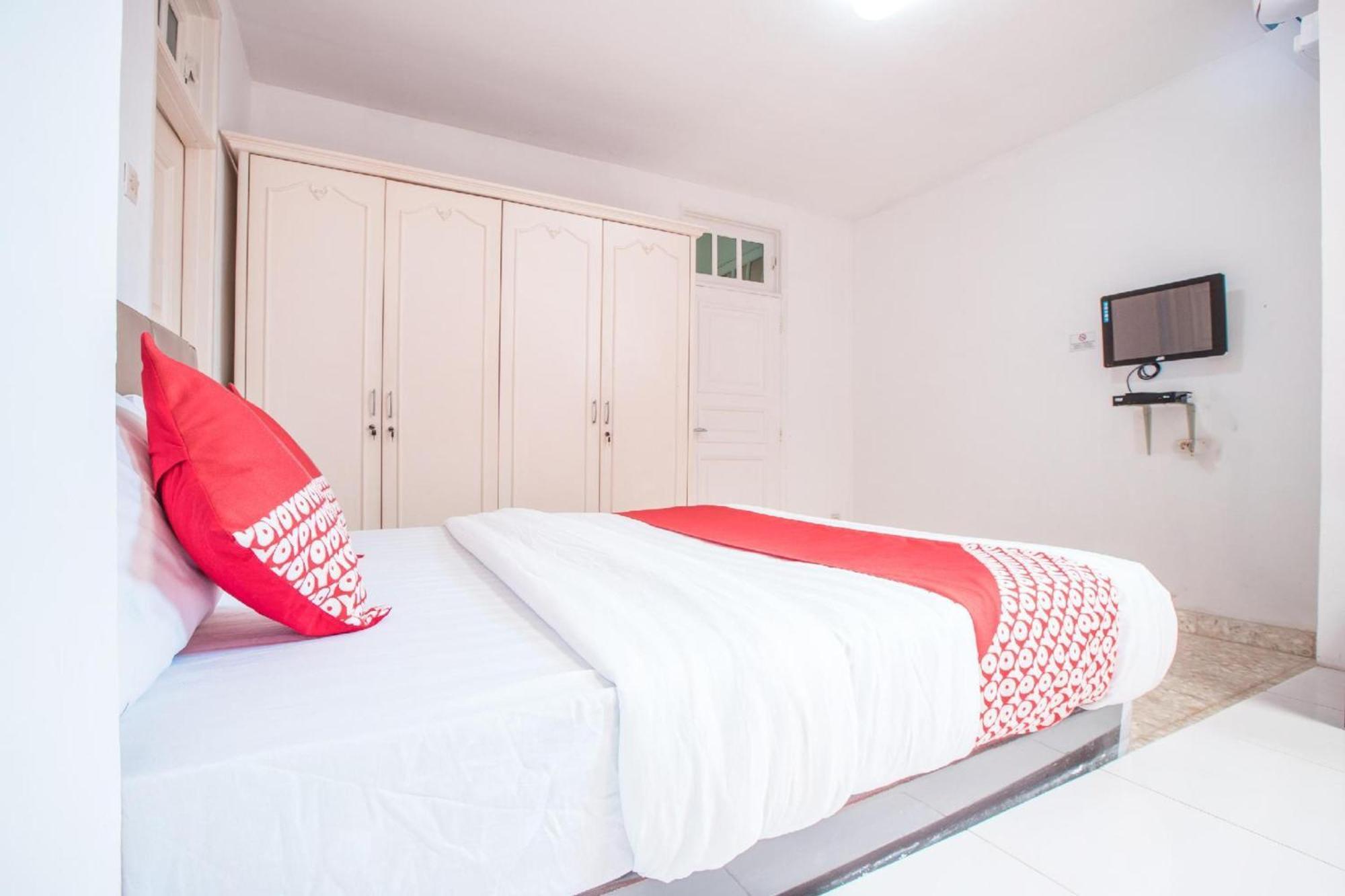Capital O 332 Residence G17 Kemang Yakarta Exterior foto