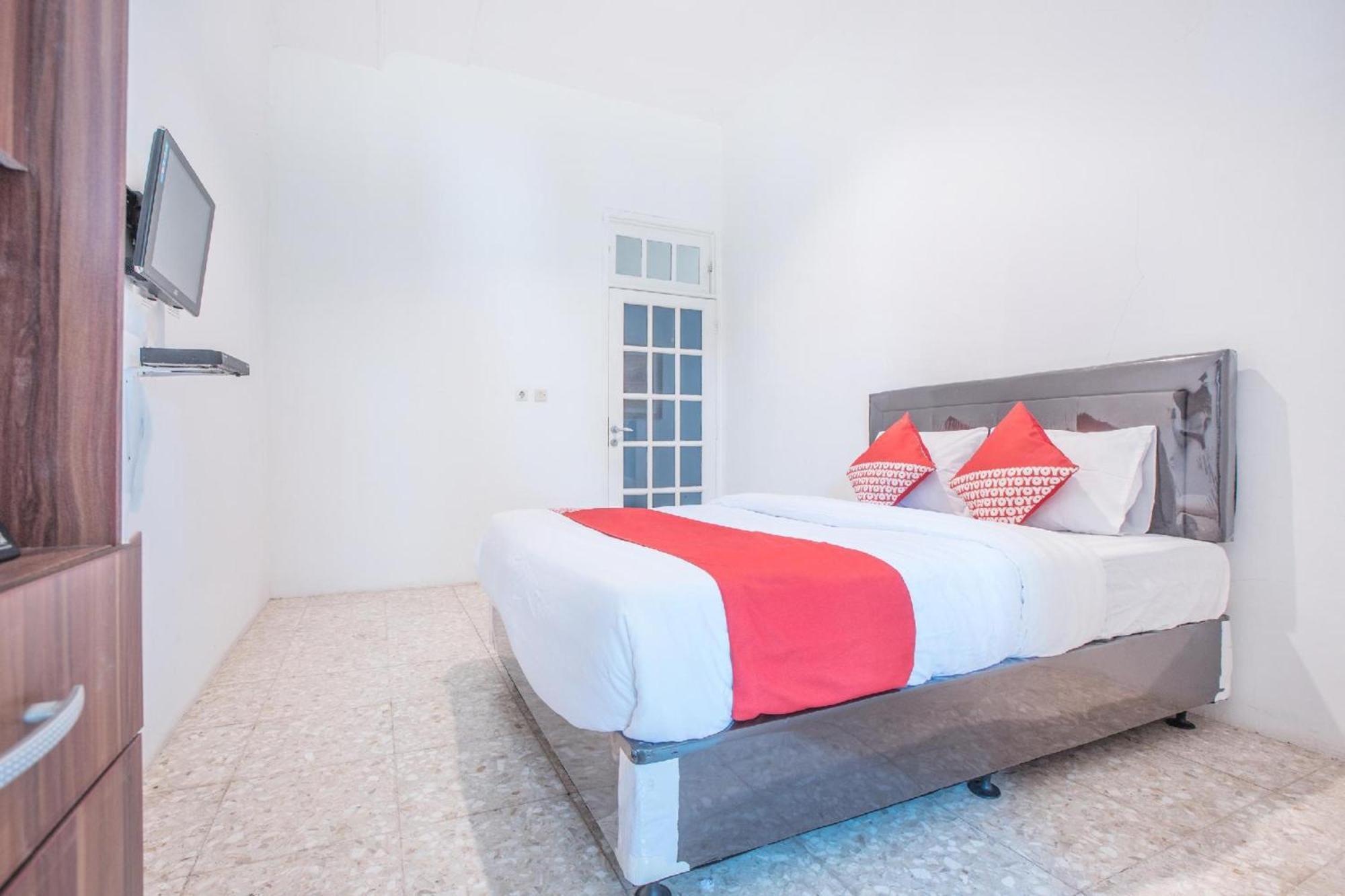 Capital O 332 Residence G17 Kemang Yakarta Exterior foto