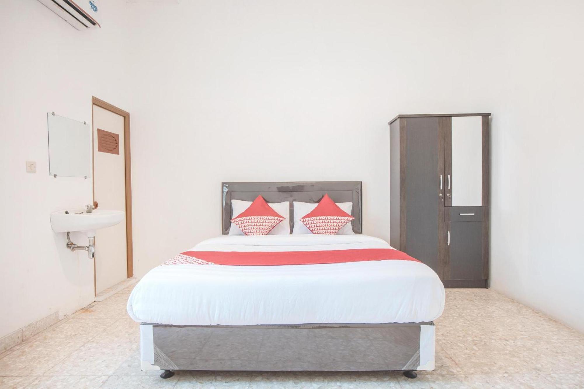 Capital O 332 Residence G17 Kemang Yakarta Exterior foto